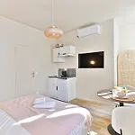 Cozy Air-conditioned Pre-st-gervais アパート Le Pré-Saint-Gervais