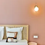 Cozy Air-conditioned Pre-st-gervais アパート