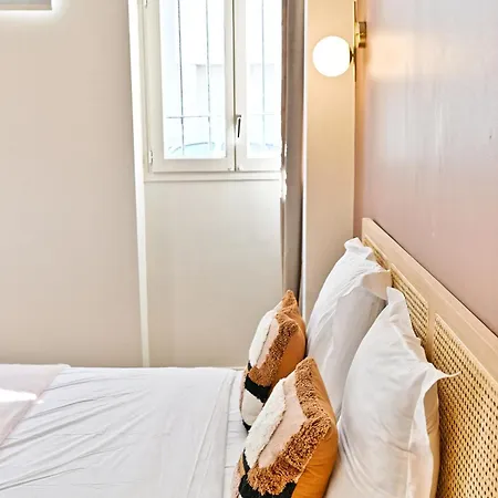 Cozy Air-conditioned Pré-st-gervais Appartement