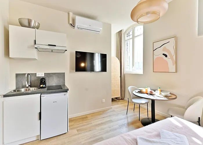 Апартаменты Cozy Air-conditioned Pre-st-gervais *